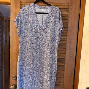 GAP Blue and White Patterned Dress